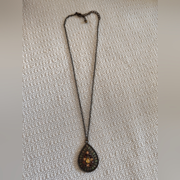 3/$20💗Vintage Teardrop Pendant Necklace Lobster Clasp - Picture 4 of 7